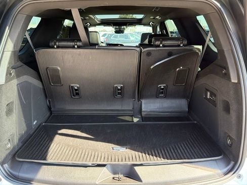 Used 2023 Cadillac Escalade Sport w/ LPO, ONYX Package AWD/4WD image 13
