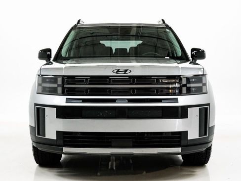 Used 2025 Hyundai Santa Fe XRT image 5