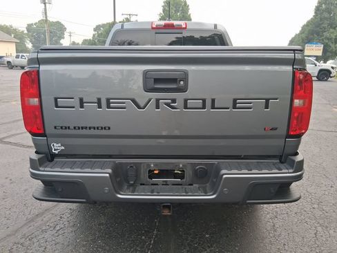 Used 2022 Chevrolet Colorado Z71 AWD/4WD image 4