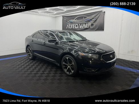 Used 2015 Ford Taurus SHO w/ Equipment Group 401A AWD/4WD image 1