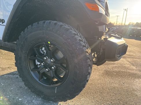 New 2026 Jeep Wrangler Unlimited Sport AWD/4WD image 12