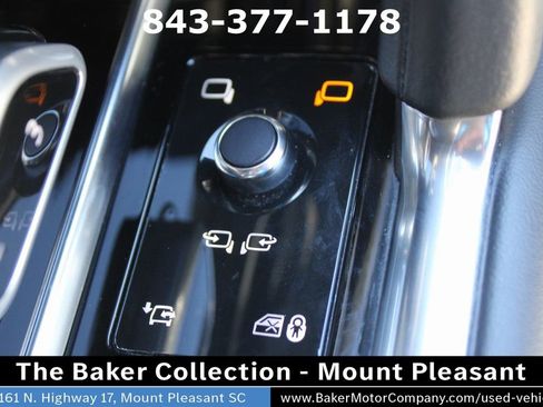 Used 2023 Land Rover Range Rover SE image 24