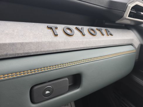 Used 2025 Toyota Tacoma 4x4 Double Cab Hybrid w/ Tow Tech Package image 38