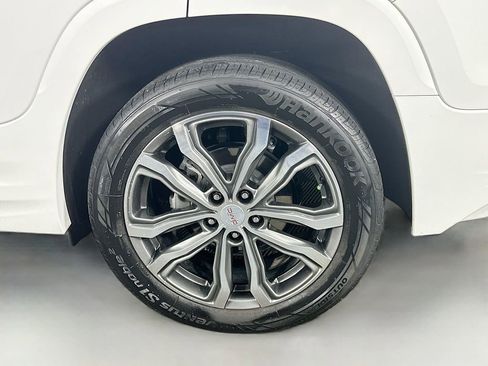 Used 2020 GMC Terrain Denali w/ Denali Premium Package image 32