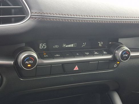New 2026 MAZDA MAZDA3 s Sport FWD image 11