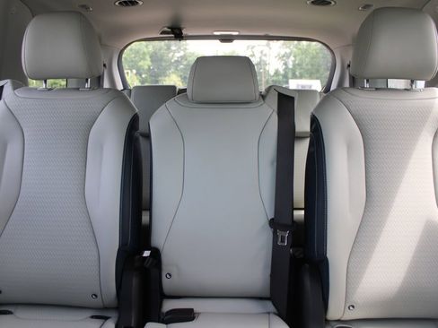 New 2026 Kia Carnival SX Prestige image 70