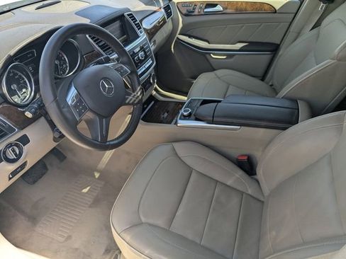 Used 2014 Mercedes-Benz GL 450 4MATIC image 18