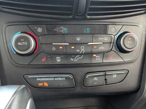 Used 2018 Ford Escape SEL w/ Ford Safe & Smart Package FWD image 24