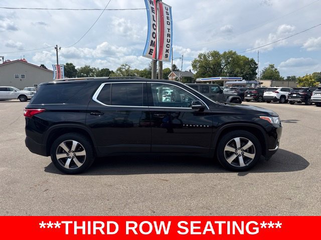 Used 2021 Chevrolet Traverse LT w/ LT Premium Package AWD/4WD image 2