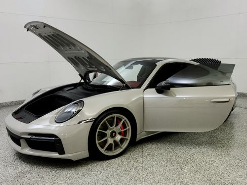 Used 2023 Porsche 911 Turbo AWD/4WD image 10