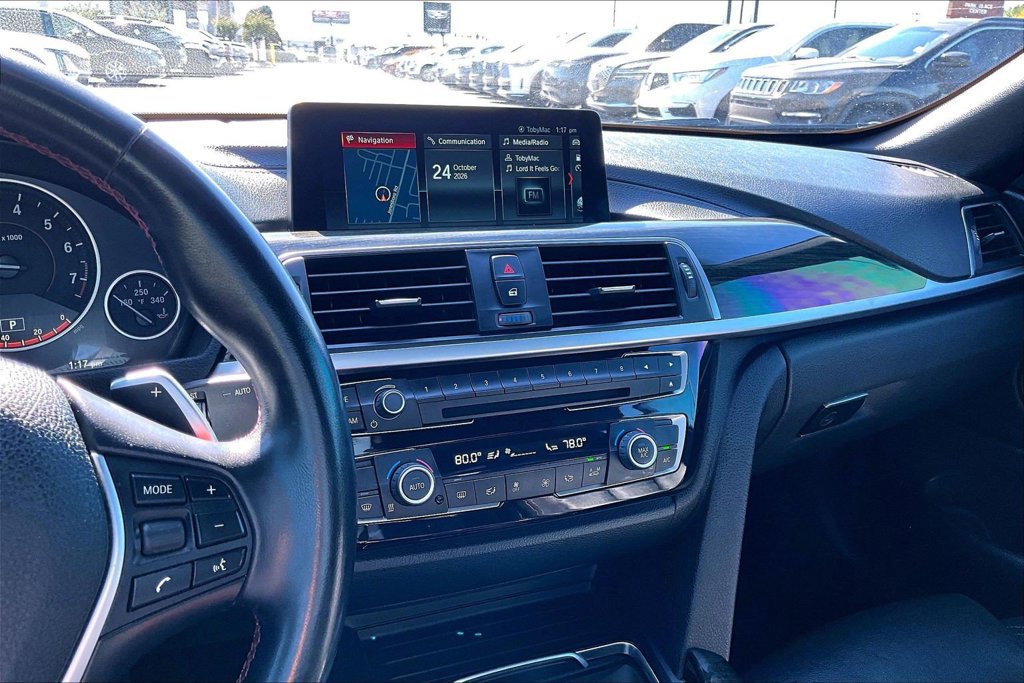 Used 2018 BMW 430i Convertible RWD image 15