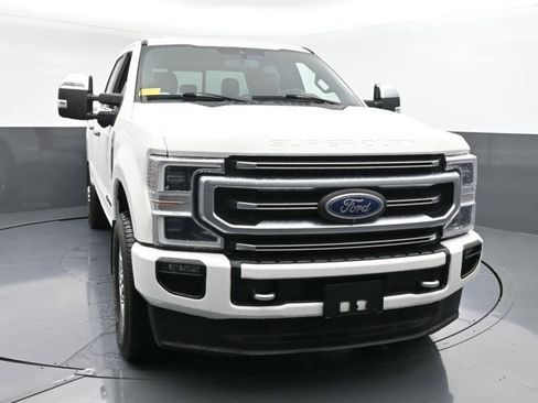 Used 2021 Ford F350 Platinum image 2