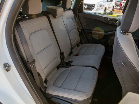 Used 2022 Ford Escape S image 12