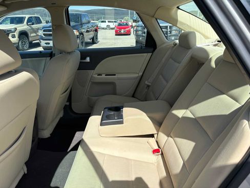 Used 2009 Mercury Sable Sedan FWD image 28
