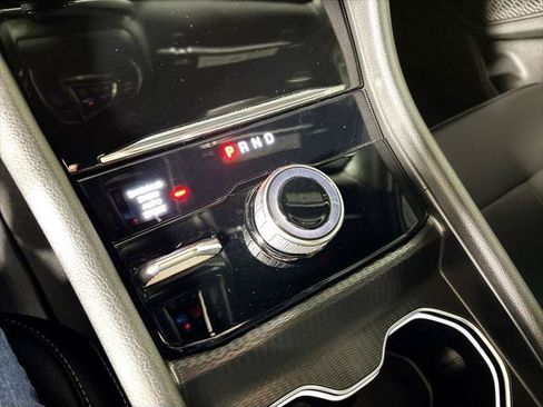 Certified 2025 Jeep Grand Cherokee Limited w/ Black Appearance Package AWD/4WD image 19