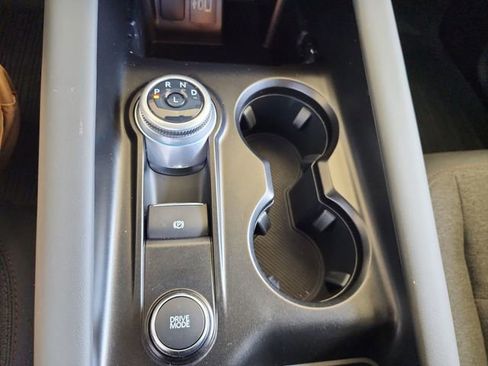 Used 2025 Ford Explorer Active RWD image 20