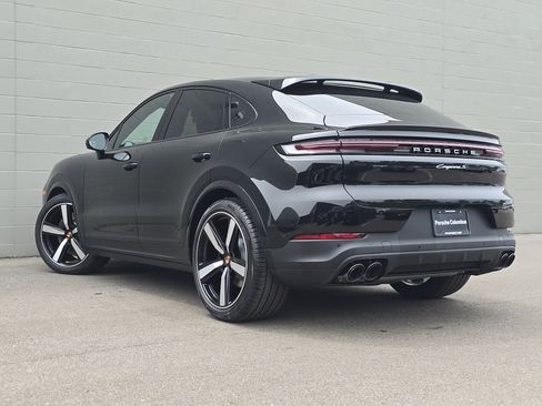 New 2026 Porsche Cayenne S AWD/4WD image 3