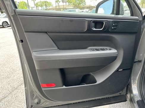 New 2026 Hyundai Santa Fe Calligraphy FWD image 14