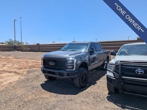 Used 2025 Ford F250 Lariat w/ Lariat Ultimate Package AWD/4WD image 2