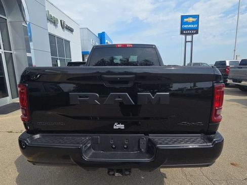 Used 2025 RAM 2500 Big Horn AWD/4WD image 10