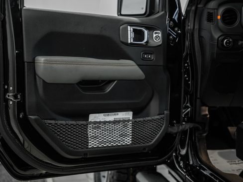 New 2026 Jeep Gladiator Mojave AWD/4WD image 38