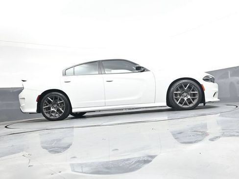 Used 2019 Dodge Charger Scat Pack w/ Plus Group RWD image 33