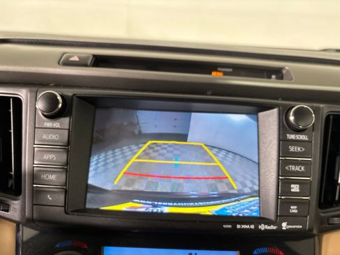 Used 2016 Toyota RAV4 XLE AWD/4WD image 20