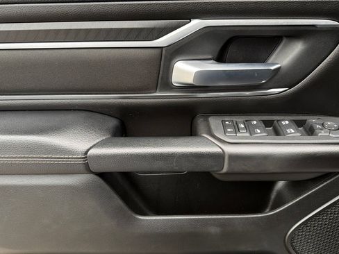Used 2025 RAM 1500 Big Horn AWD/4WD image 10