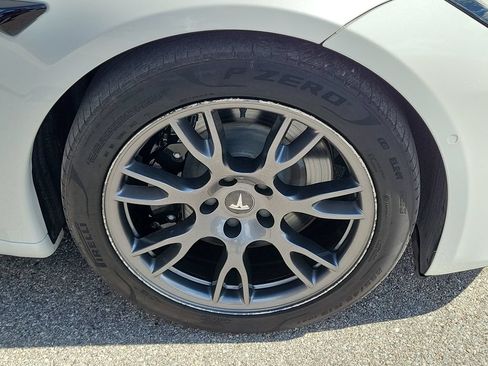 Used 2022 Tesla Model S AWD/4WD image 13