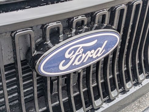 New 2026 Ford Maverick Lobo AWD/4WD image 6