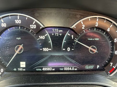 Used 2019 BMW 530i w/ Convenience Package image 9