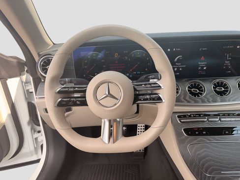 Used 2021 Mercedes-Benz E 450 4MATIC Cabriolet image 14