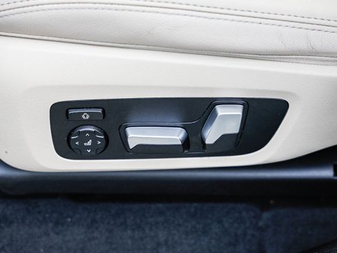 Used 2021 BMW X3 sDrive30i w/ Convenience Package image 22