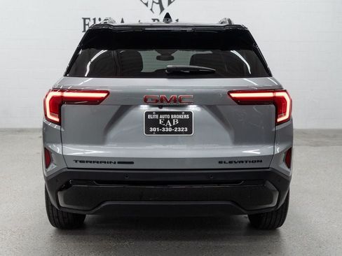 Used 2026 GMC Terrain Elevation w/ Black Edition AWD/4WD image 4