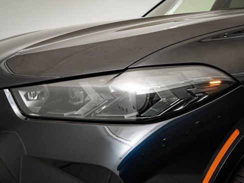 New 2026 BMW X5 xDrive50e w/ M Sport Package AWD/4WD image 15