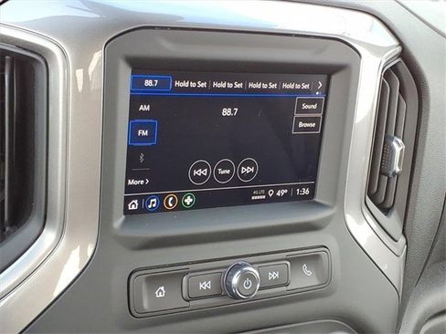 Used 2024 GMC Sierra 2500 Pro w/ Convenience Package image 12