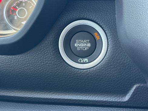 New 2026 RAM 1500 4x4 Crew Cab image 21