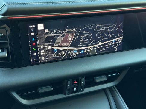 New 2025 Porsche Macan 4S Electric AWD/4WD image 20