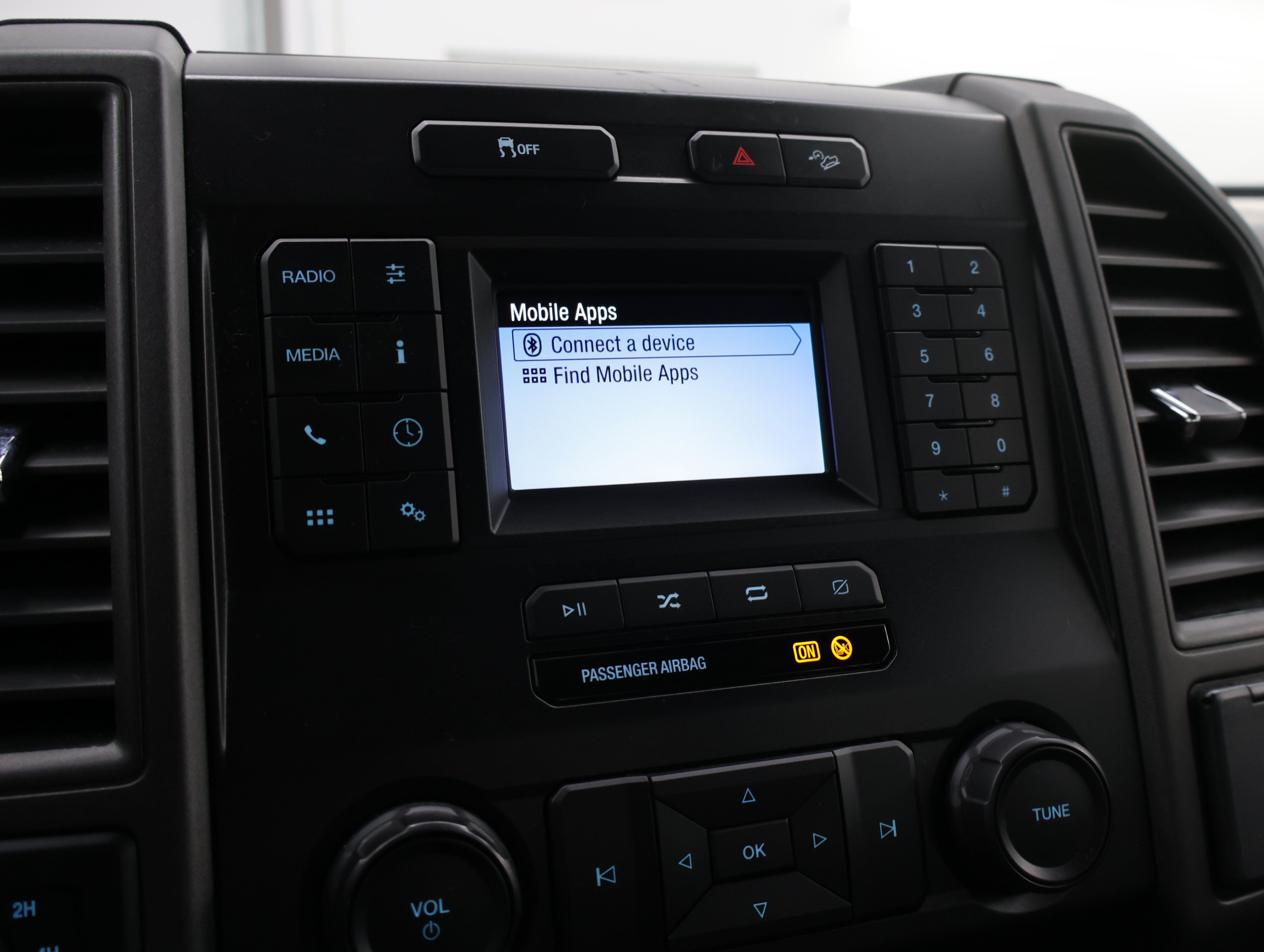 Used 2020 Ford F250 XL w/ STX Appearance Package AWD/4WD image 48