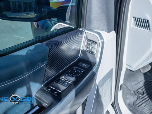 Used 2023 Ford F350 Limited w/ FX4 Off-Road Package AWD/4WD image 12