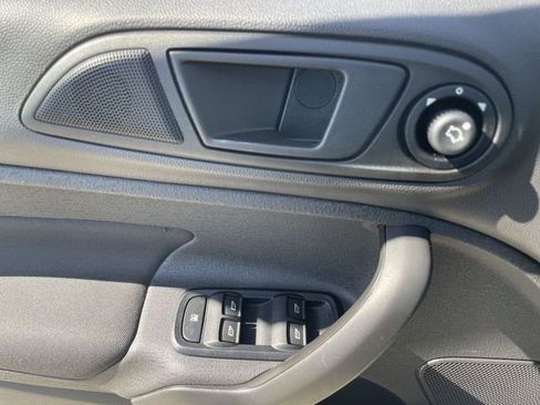 Used 2019 Ford Fiesta SE image 20