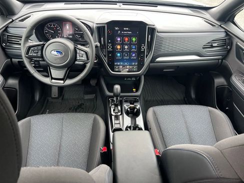 Used 2026 Subaru Forester Premium AWD/4WD image 18