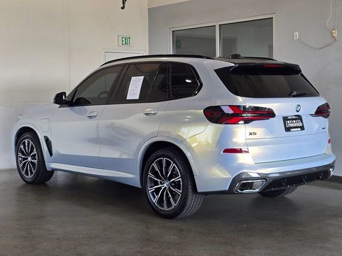 Used 2026 BMW X5 xDrive50e w/ M Sport Package AWD/4WD image 6