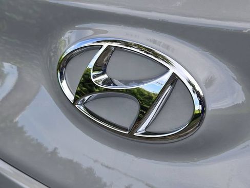 Used 2023 Hyundai Kona SE FWD image 10