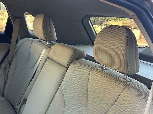 Used 2013 Toyota Venza LE image 15