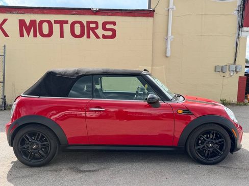 Used 2015 MINI Cooper Convertible FWD image 23