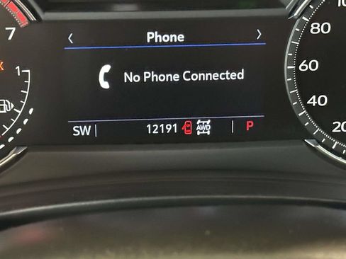 Used 2023 Cadillac XT4 Premium Luxury AWD/4WD image 30