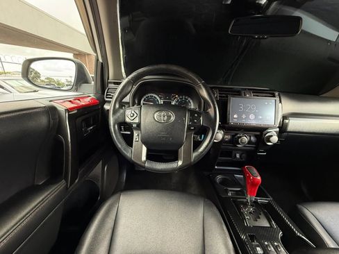 Used 2018 Toyota 4Runner TRD Off-Road Premium image 57
