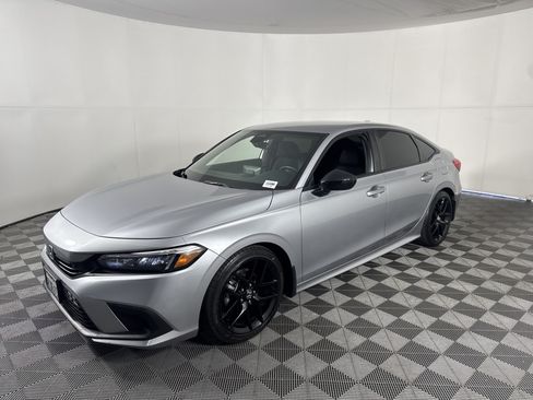 Certified 2024 Honda Civic Sport image 8