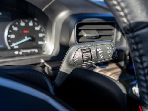 Used 2023 Ford Explorer Limited w/ Hybrid Equipment Group 310A image 27